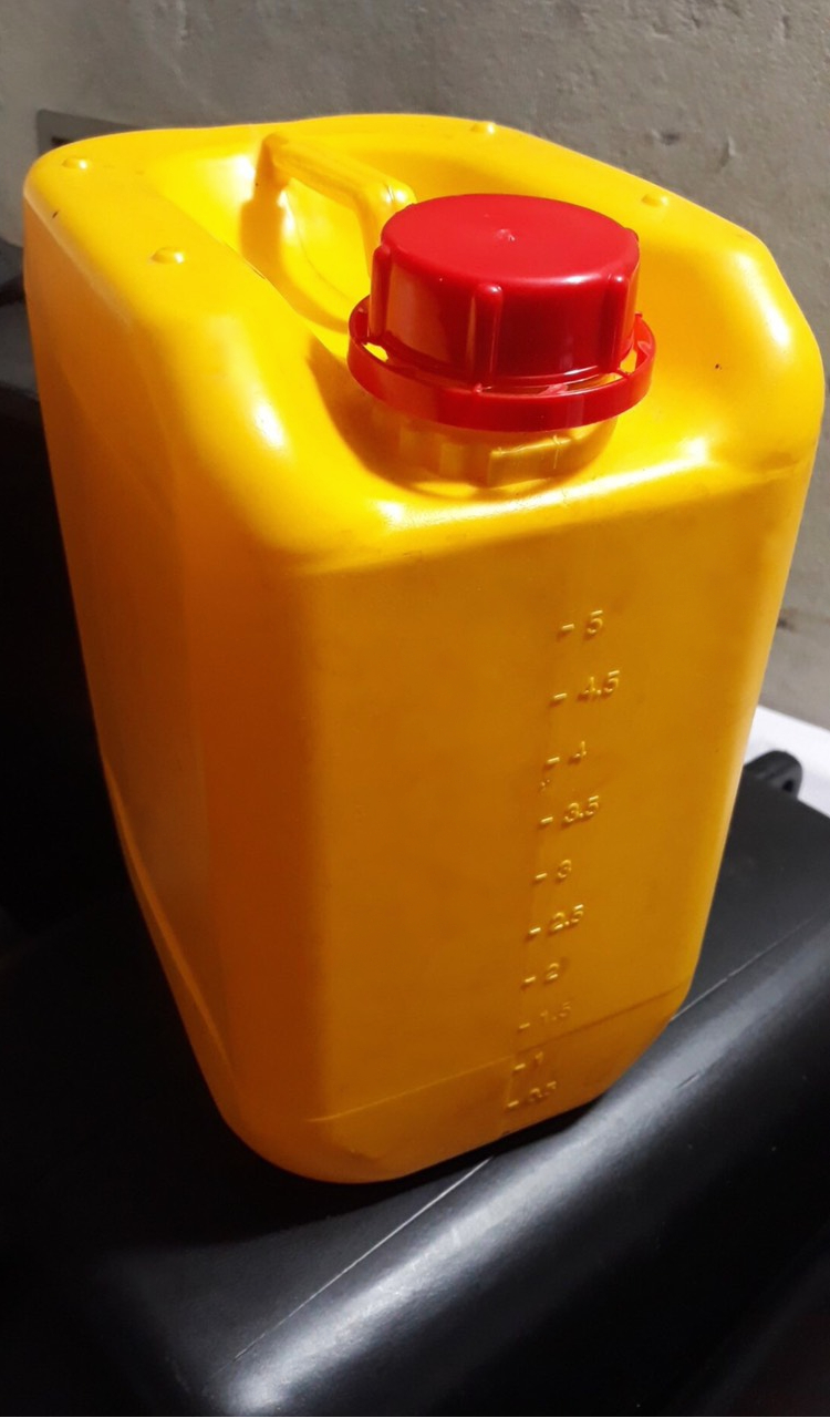Can nhựa 5 lít vuông đựng hóa chất có vạch chia